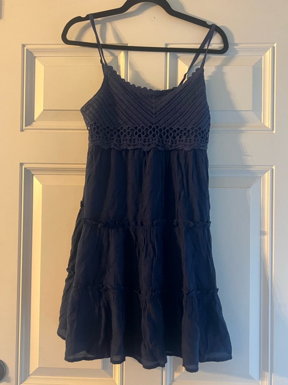 The General Good Alyssa Crochet Detail Dress - M